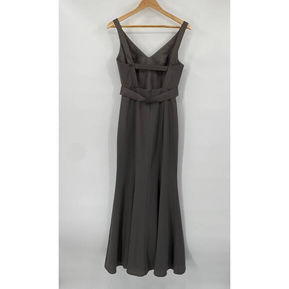 Vera Wang White Label Gown Crepe V Neck Sleeveles Open Back Belted Maxi Gray 2 - Picture 4 of 7